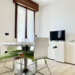 Apartament Bilocale Con Terrazzo E Parcheggio - Alba Blu *