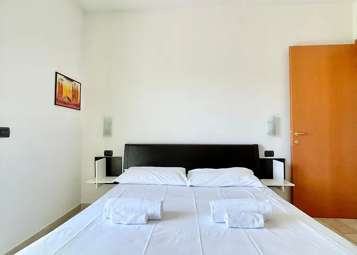 Bilocale Con Terrazzo E Parcheggio - Alba Blu *