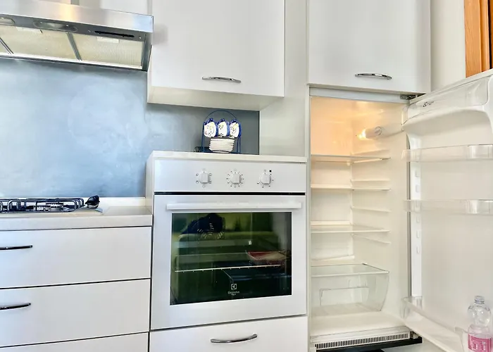 Bilocale Con Terrazzo E Parcheggio - Alba Blu * רימיני